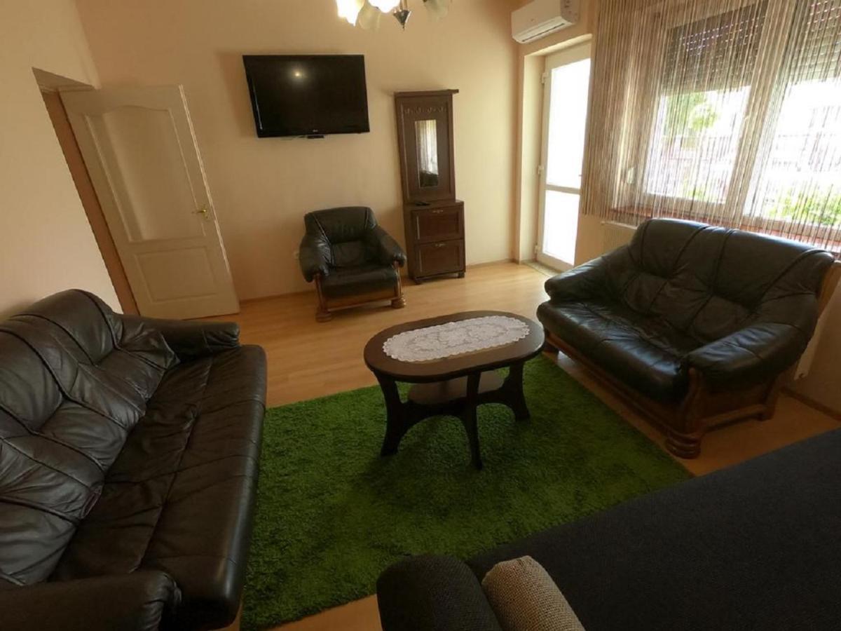 Pandora Pool Apartman Hajdúszoboszló Zewnętrze zdjęcie